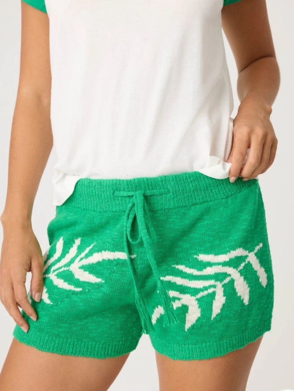 P.J. Salvage Green Knit Beachcomber Leaf Print Shorts New Small